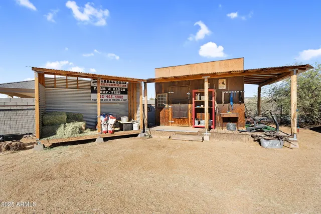 $875,000 | 907 East Carlise Road, Phoenix, AZ 85086