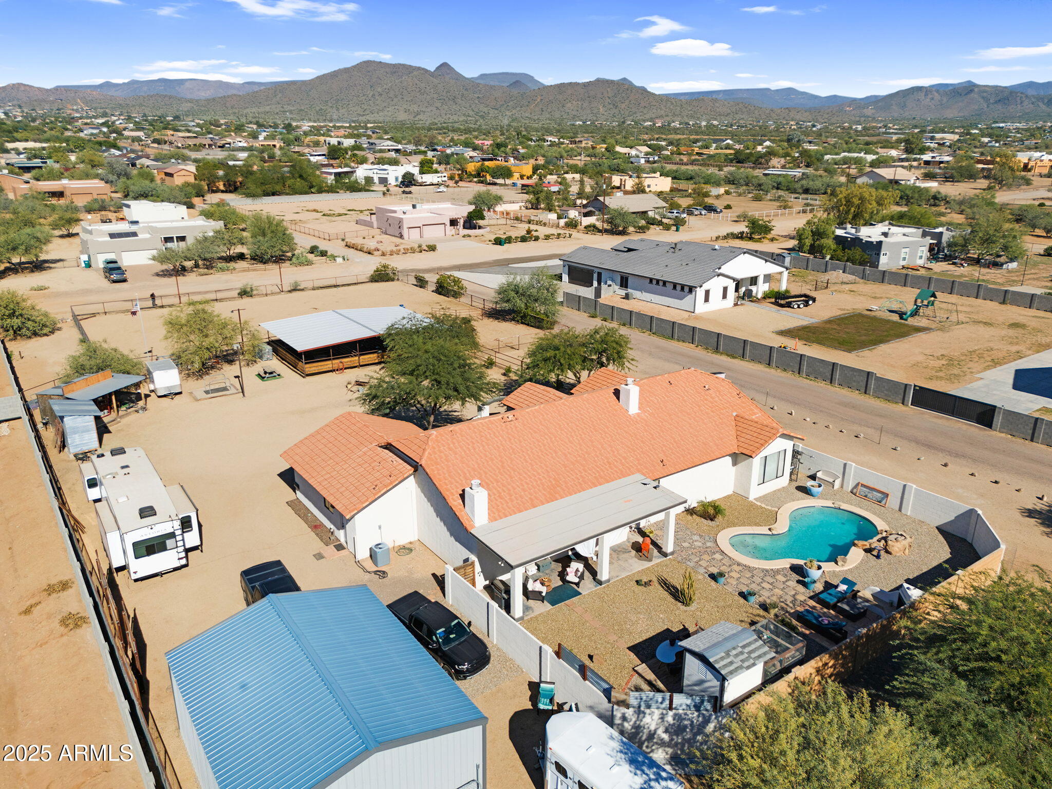 907 East Carlise Road Phoenix, AZ 85086 - Photo 65 of 70 78-web-or-mls-DJI_20251114125731_0356_D