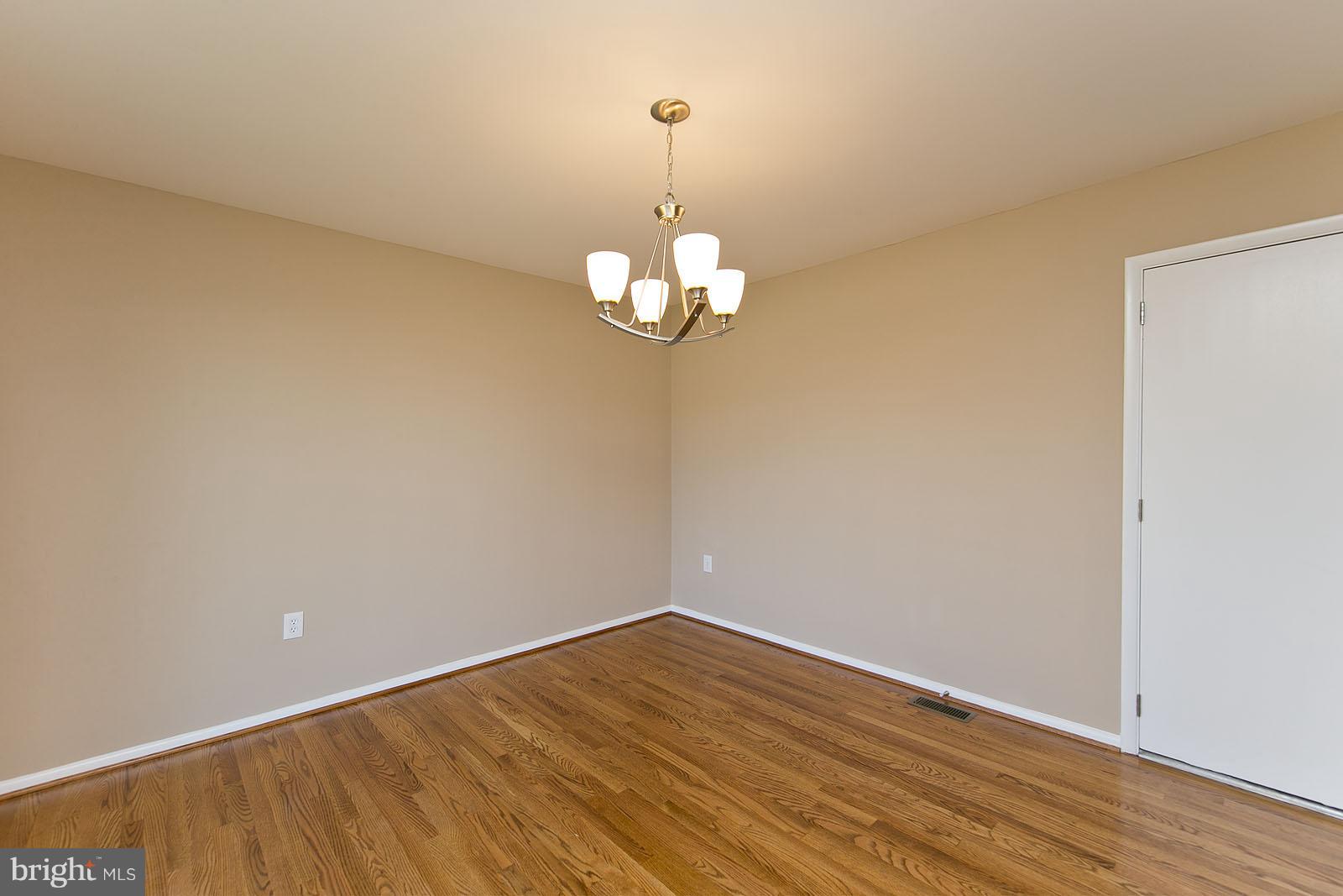 312 Russelcroft Road Winchester, VA 22601 - Photo 14 of 30 Dining Room