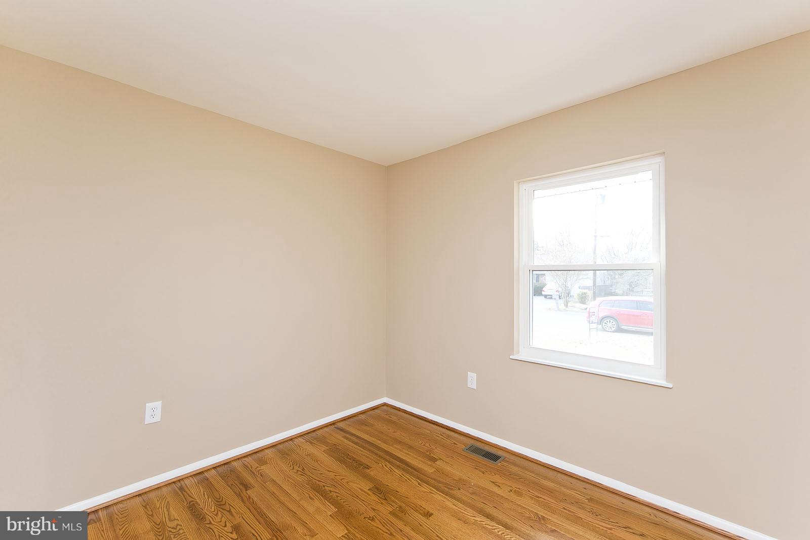 312 Russelcroft Road Winchester, VA 22601 - Photo 20 of 30 2nd Bedroom