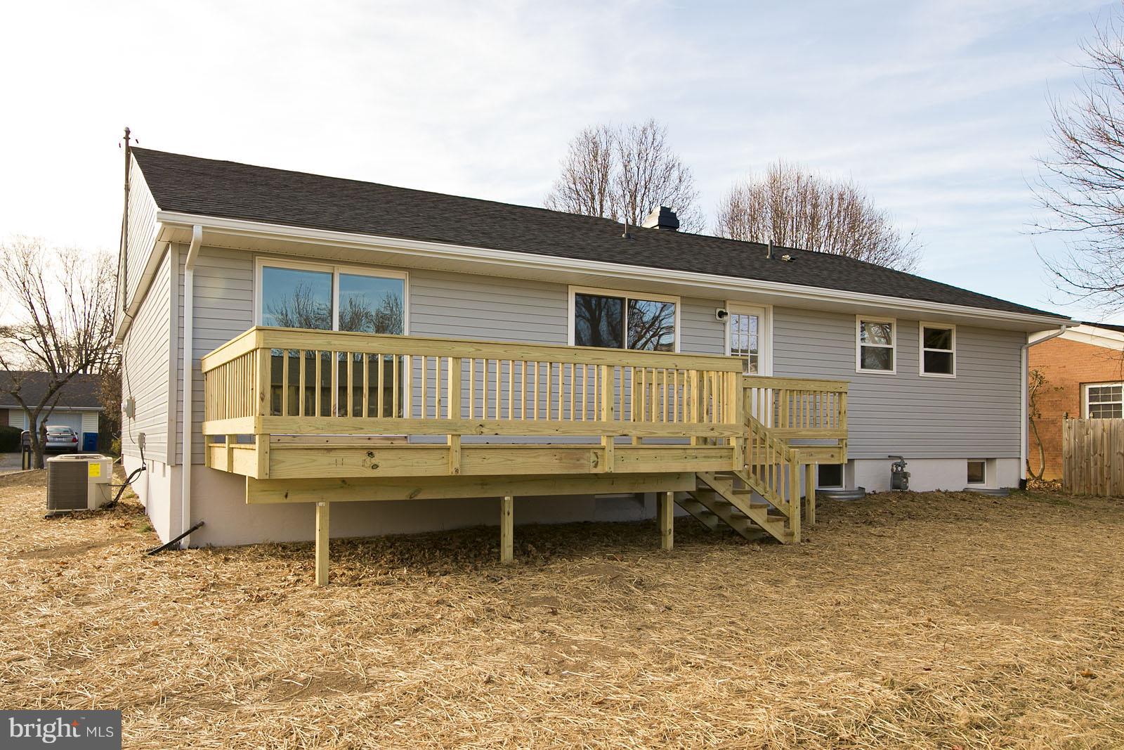 312 Russelcroft Road Winchester, VA 22601 - Photo 28 of 30 Exterior (Rear)