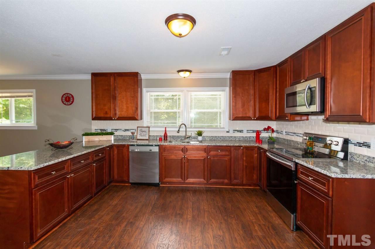 4028 Redwood Road Durham, NC 27704 - Photo 13 of 25
