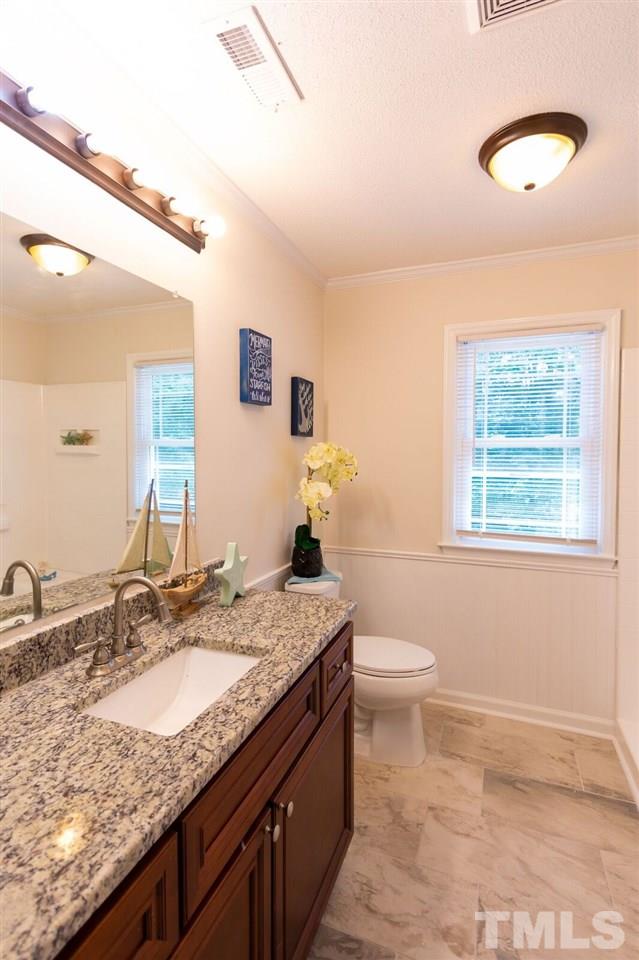 4028 Redwood Road Durham, NC 27704 - Photo 20 of 25