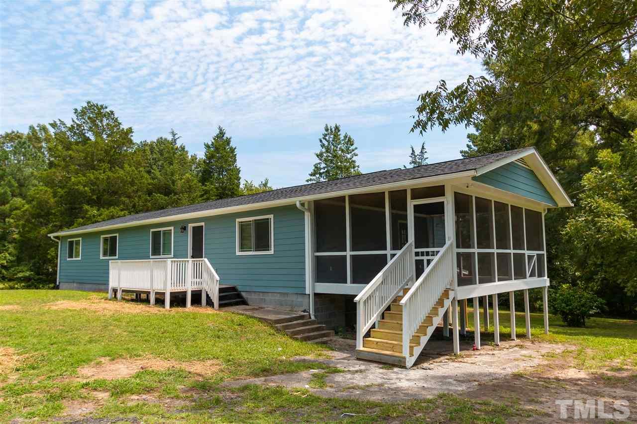 4028 Redwood Road Durham, NC 27704 - Photo 3 of 25
