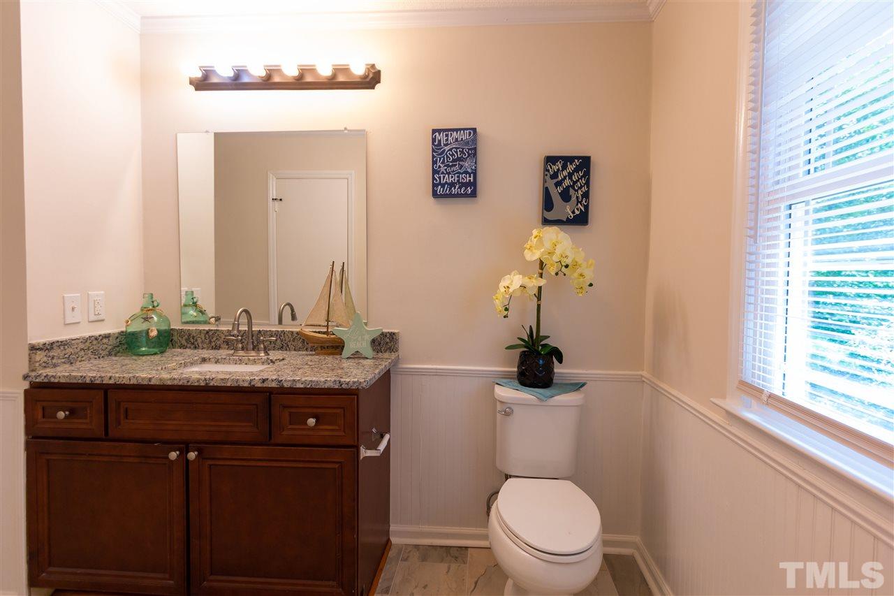 4028 Redwood Road Durham, NC 27704 - Photo 23 of 25