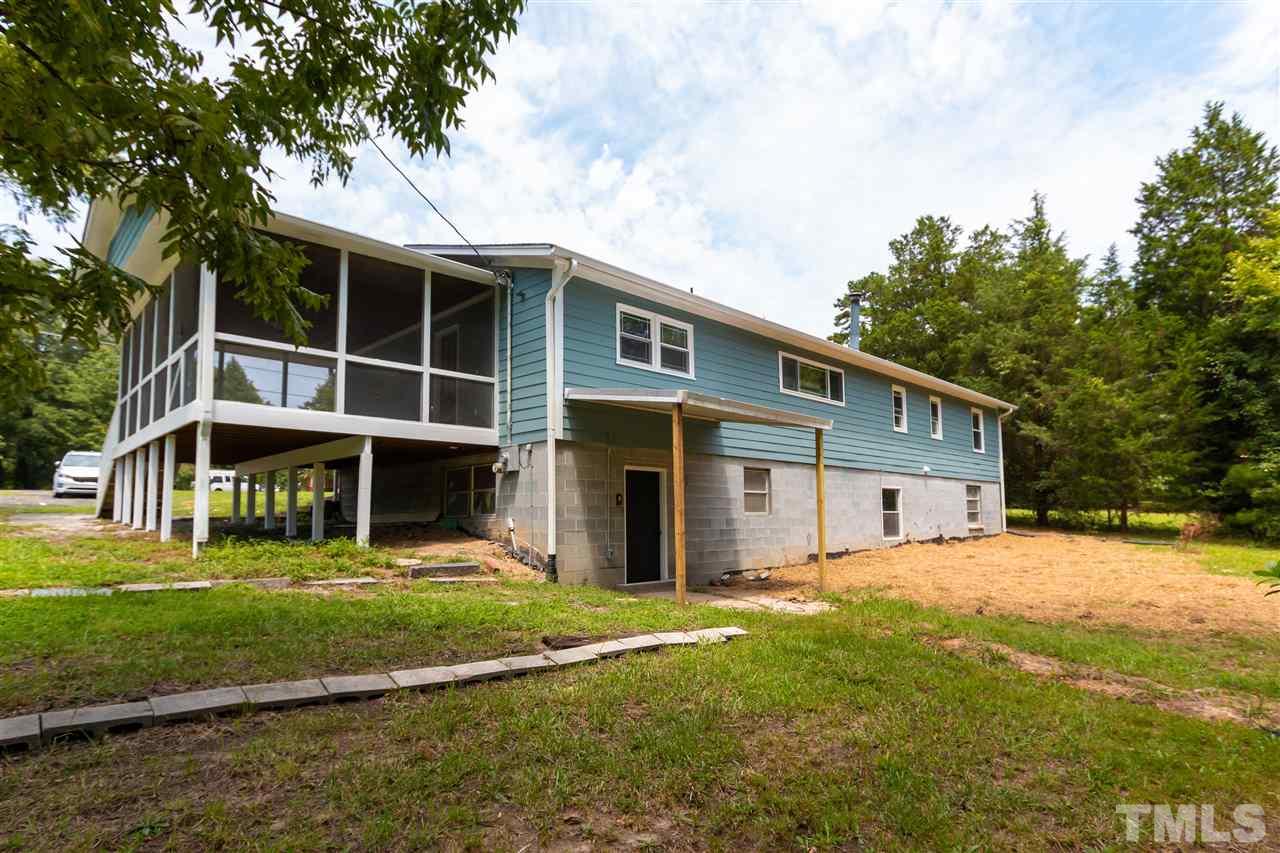 4028 Redwood Road Durham, NC 27704 - Photo 5 of 25