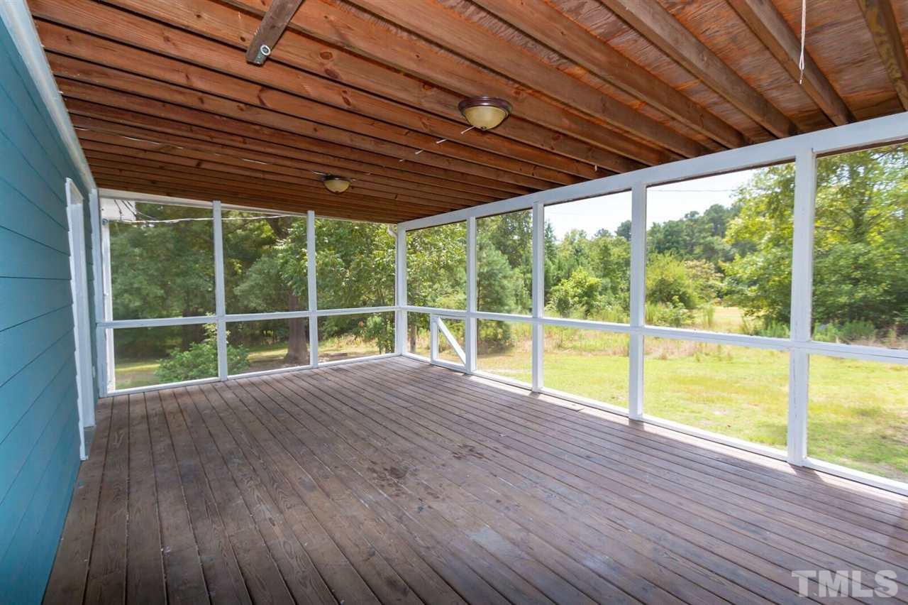 4028 Redwood Road Durham, NC 27704 - Photo 8 of 25