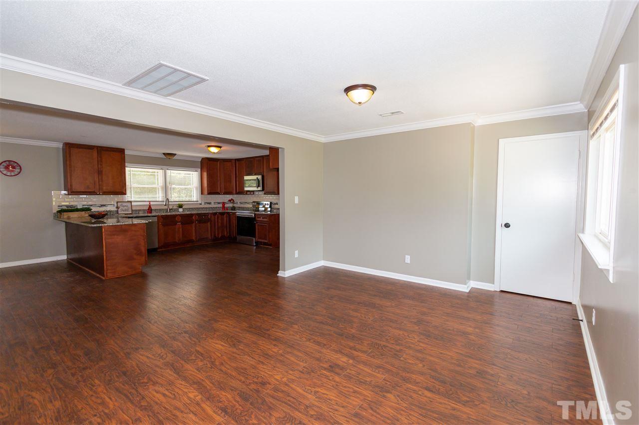 4028 Redwood Road Durham, NC 27704 - Photo 10 of 25