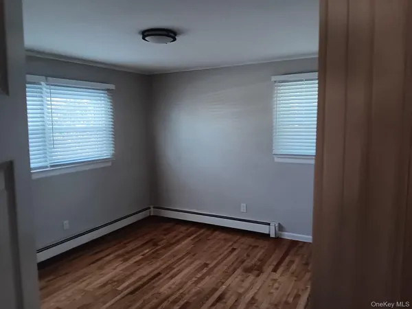 $3,800 | 150 Albany Avenue, West Babylon, NY 11704