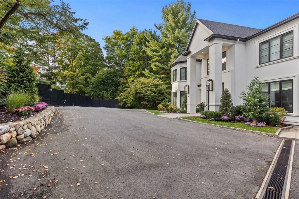 100 Cottage Street Brookline, MA 02445 - Photo 29 of 37