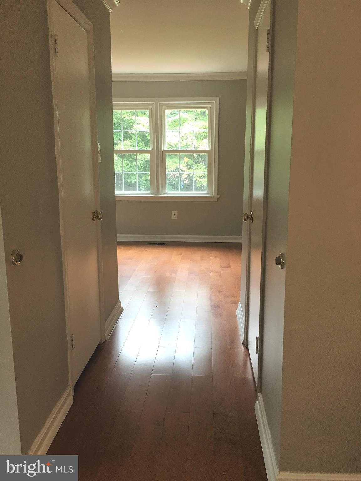 4917 Ten Mills Road Columbia, MD 21044 - Photo 12 of 28 Bonus area could be 5th bedroom