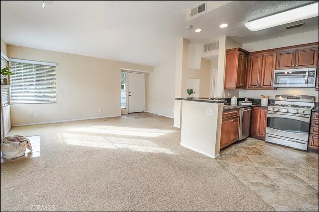 $2,600 | 23412 Pacific Park Drive, Unit 9L, Aliso Viejo, CA 92656