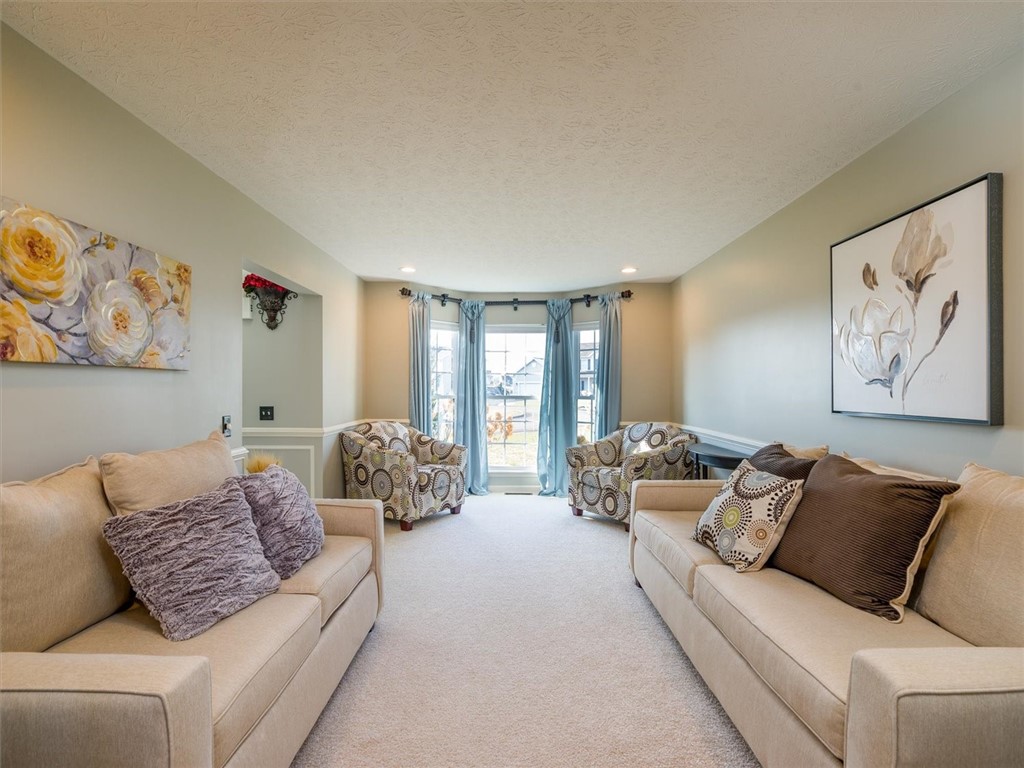 31 Bracknell Circle Henrietta, NY 14586 - Photo 17 of 46