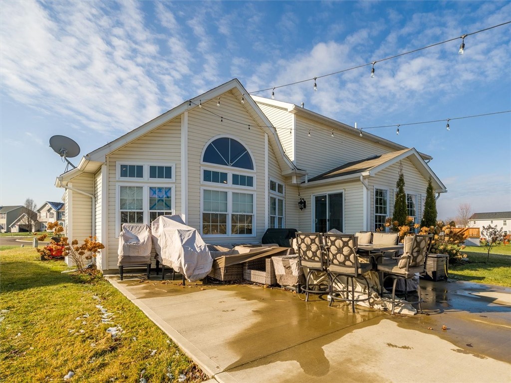 31 Bracknell Circle Henrietta, NY 14586 - Photo 38 of 46