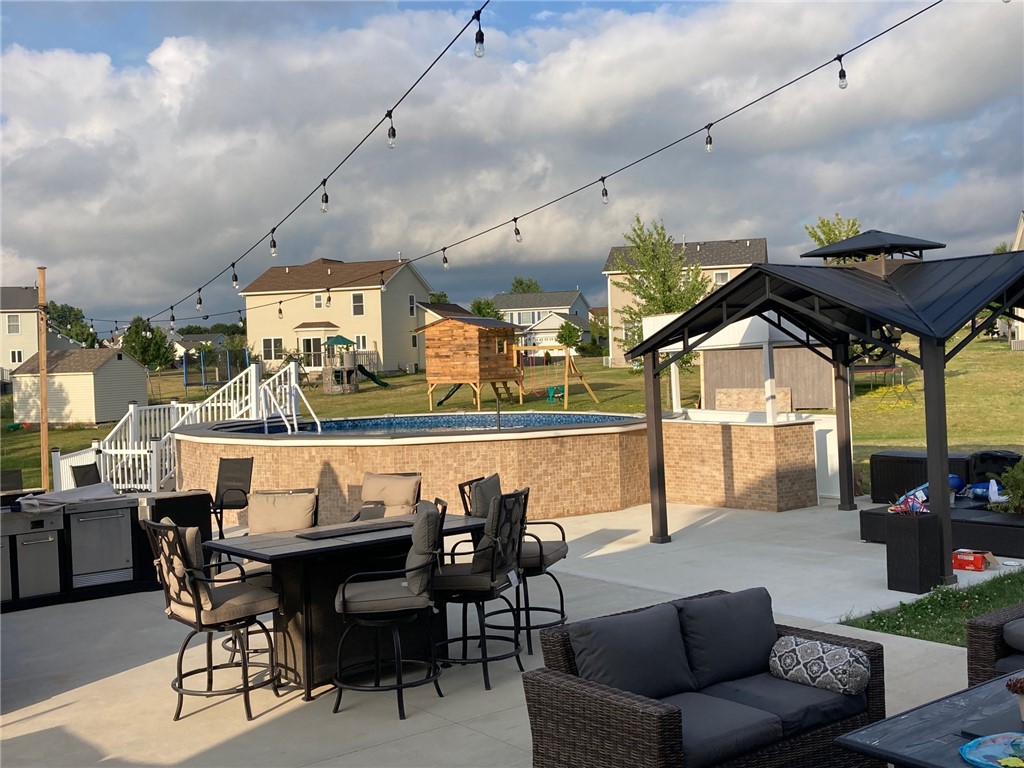 31 Bracknell Circle Henrietta, NY 14586 - Photo 46 of 46 Excellent Entertaining Outside Space!