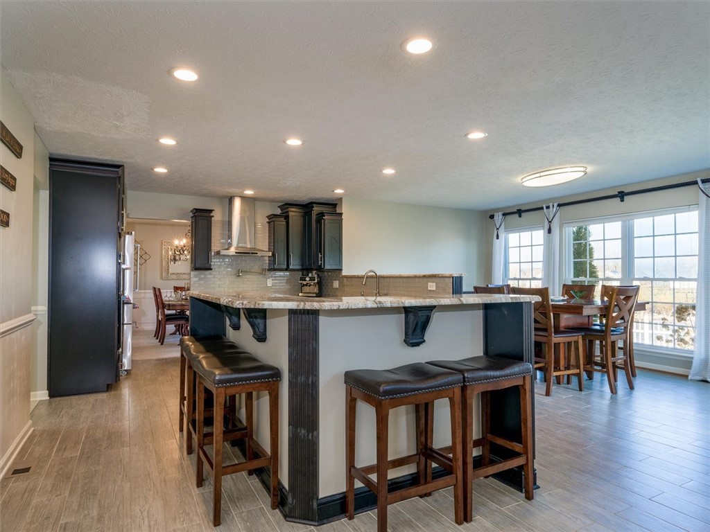 31 Bracknell Circle Henrietta, NY 14586 - Photo 10 of 46