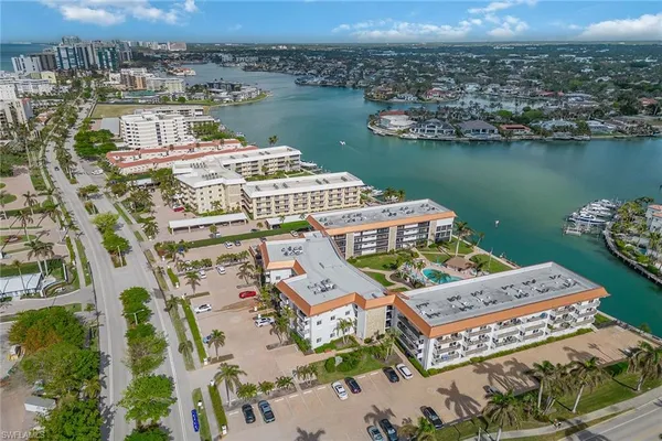 a picture of a city view