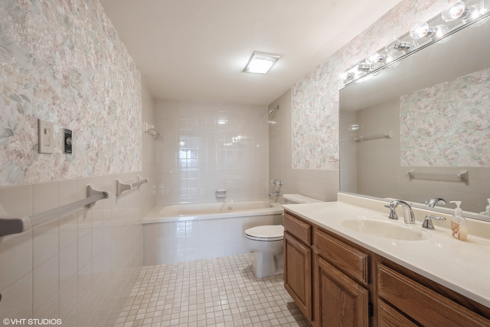 101 Summit Avenue, Unit 307 Park Ridge, IL 60068 - Photo 15 of 20 Gallery Image 15