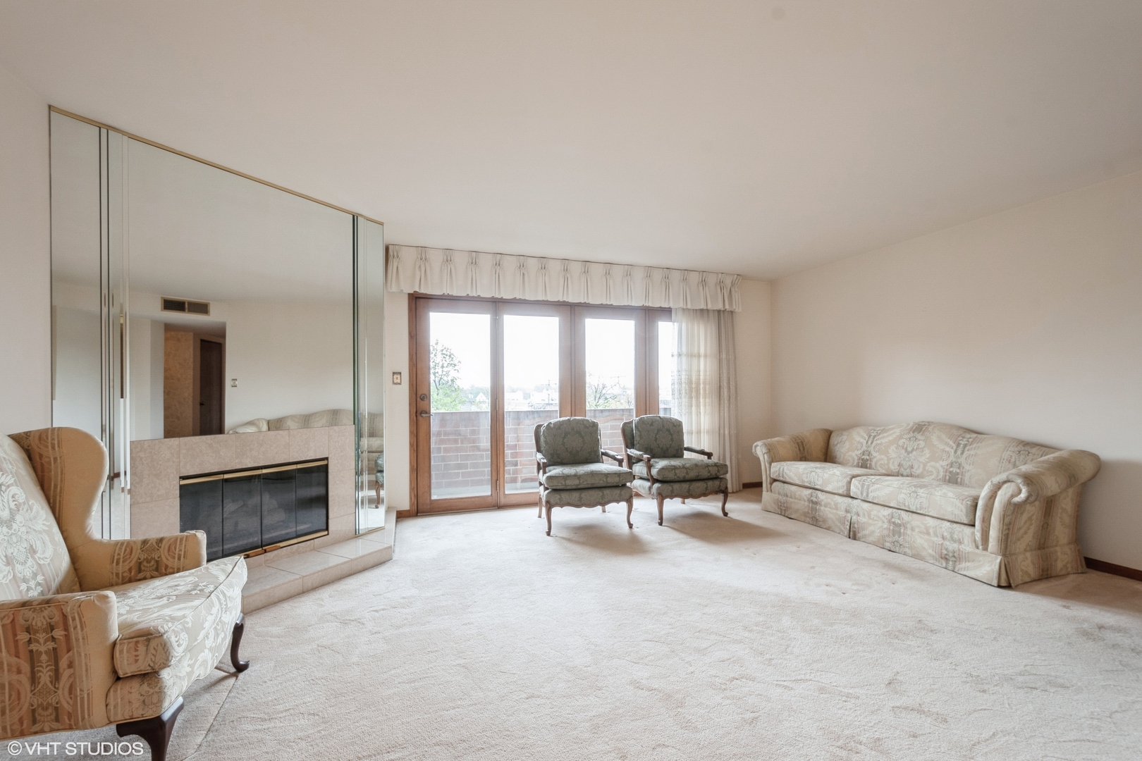 101 Summit Avenue, Unit 307 Park Ridge, IL 60068 - Photo 5 of 20 Gallery Image 5