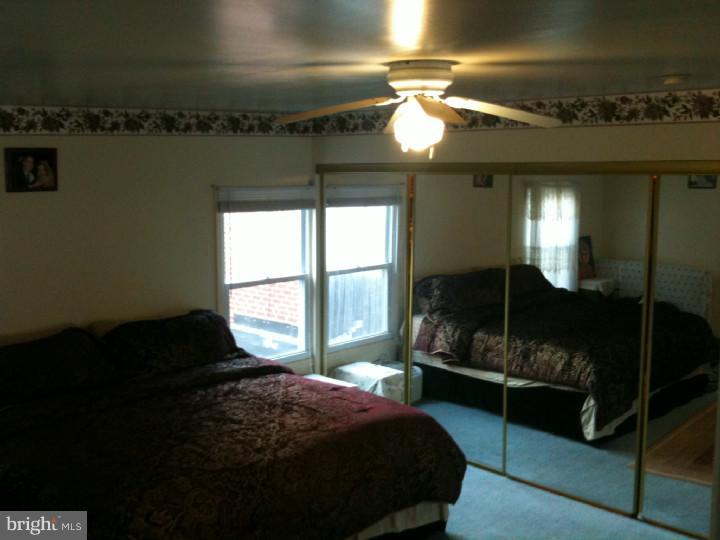 230 Glendale Road Upper Darby, PA 19082 - Photo 8 of 12