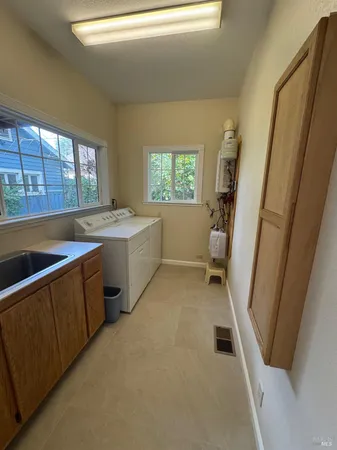 $795,000 | 416 Oak Park Avenue, Ukiah, CA 95482