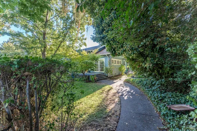 $795,000 | 416 Oak Park Avenue, Ukiah, CA 95482