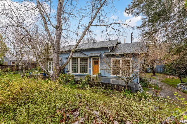 $795,000 | 416 Oak Park Avenue, Ukiah, CA 95482