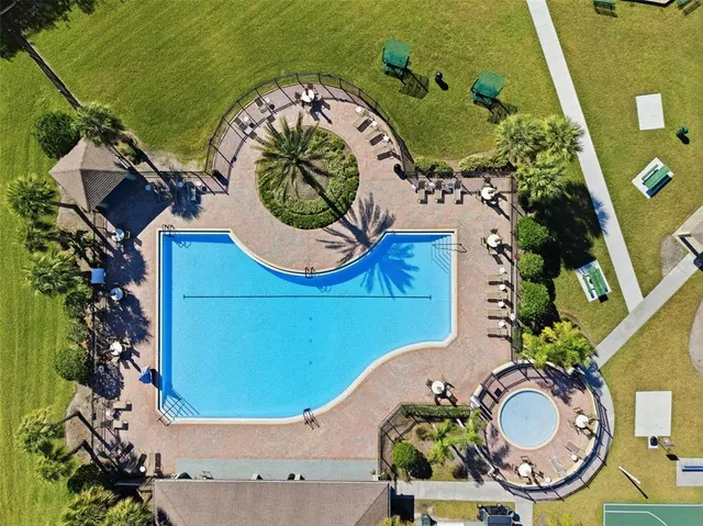 $355,000 | 13801 Chalk Hill Place, Riverview, FL 33579