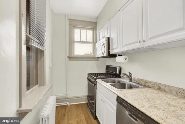 $579,900 | 737 Hummel Avenue, Lemoyne, PA 17043