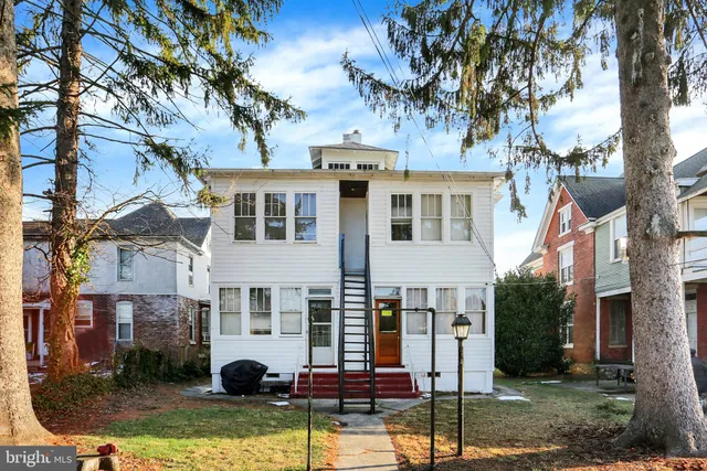 $579,900 | 737 Hummel Avenue, Lemoyne, PA 17043