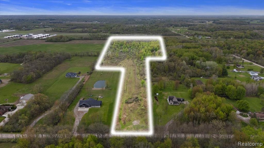28 28 Mile Road Ray, MI 48096 - Photo 1 of 26