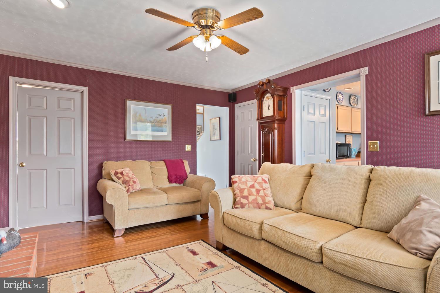 1701 Midway Road Chester, MD 21619 - Photo 14 of 37 Family Room