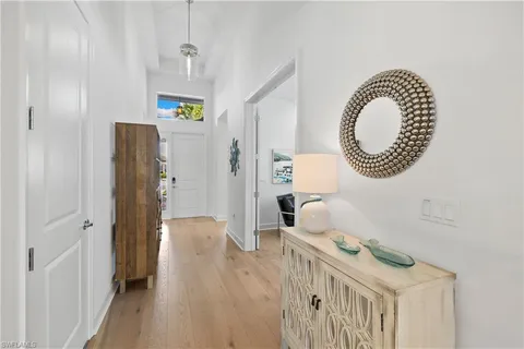 $1,100,000 | 11974 Gardenia Avenue, Naples, FL 34120