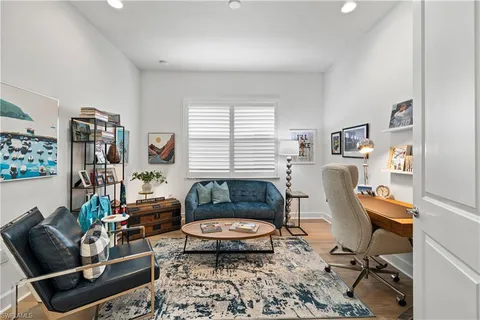 $1,100,000 | 11974 Gardenia Avenue, Naples, FL 34120