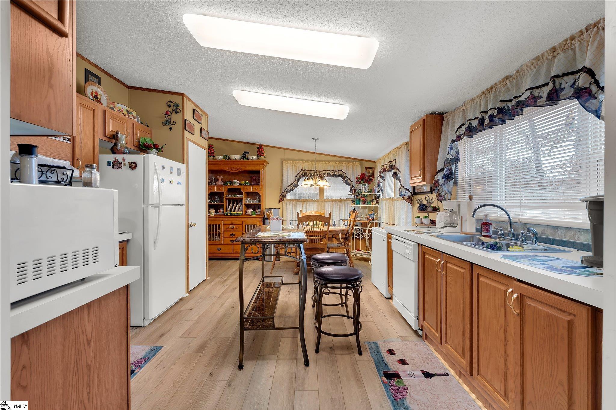 417 Gibson Road Anderson, SC 29625 - Photo 9 of 26