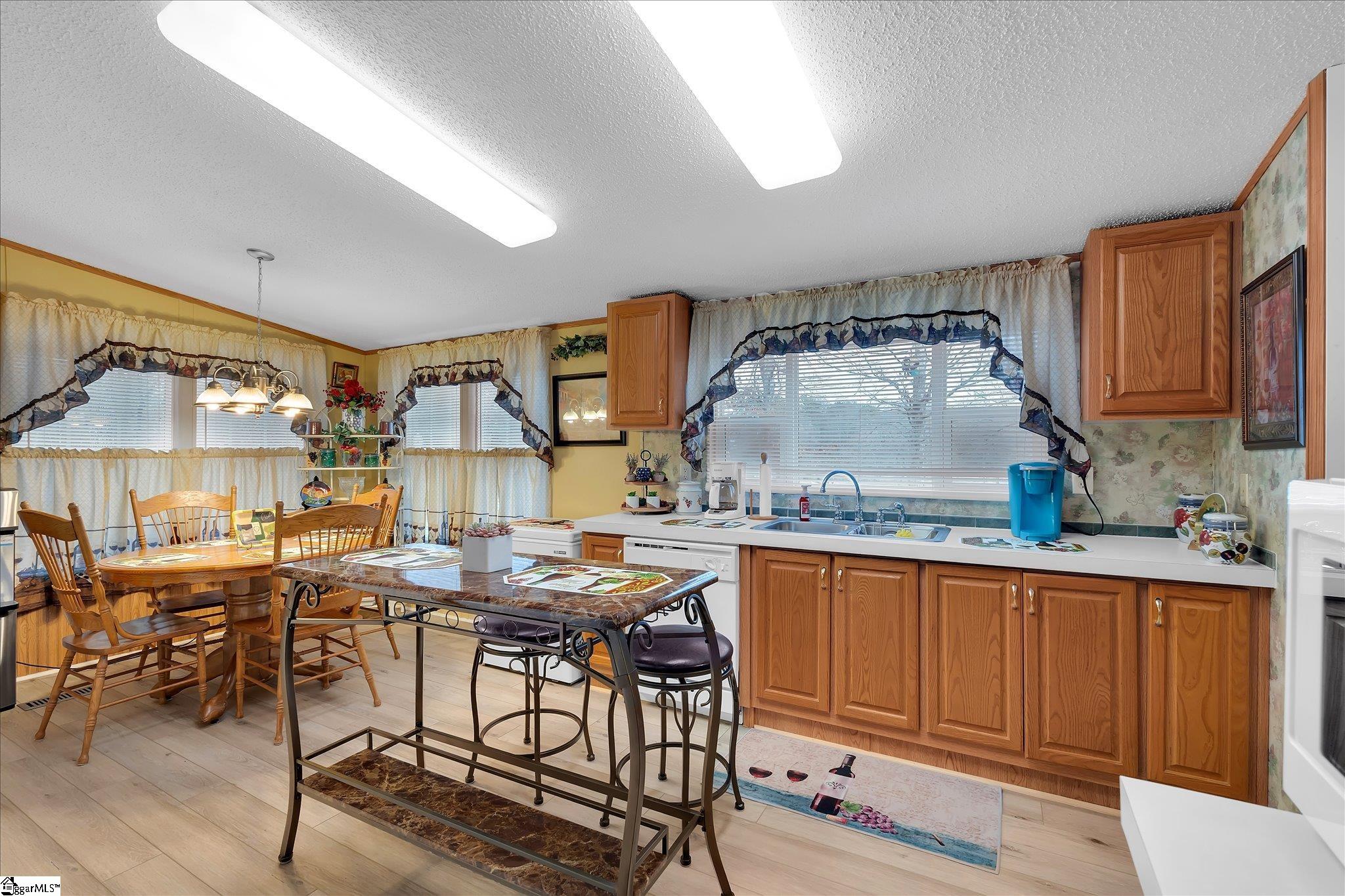 417 Gibson Road Anderson, SC 29625 - Photo 10 of 26