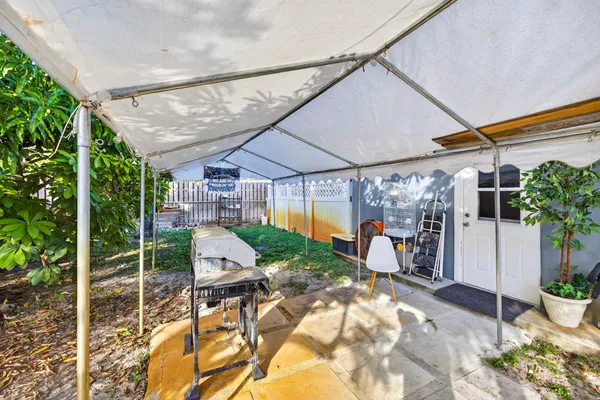 $350,000 | 2673 Northwest 59th Avenue, Margate, FL 33063