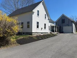 $1,590,000 | 492 West Elm Street, Yarmouth, ME 04096