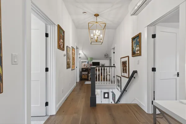 $1,700,000 | 492 West Elm Street, Yarmouth, ME 04096