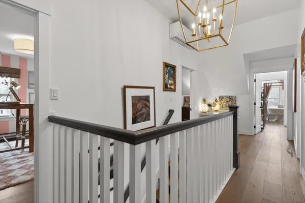 $1,700,000 | 492 West Elm Street, Yarmouth, ME 04096