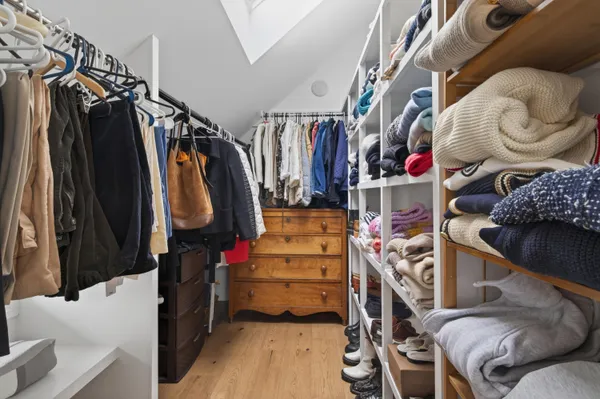 $1,700,000 | 492 West Elm Street, Yarmouth, ME 04096