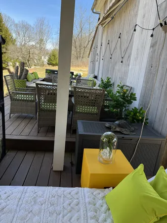 $1,700,000 | 492 West Elm Street, Yarmouth, ME 04096