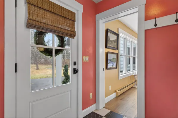 $1,700,000 | 492 West Elm Street, Yarmouth, ME 04096