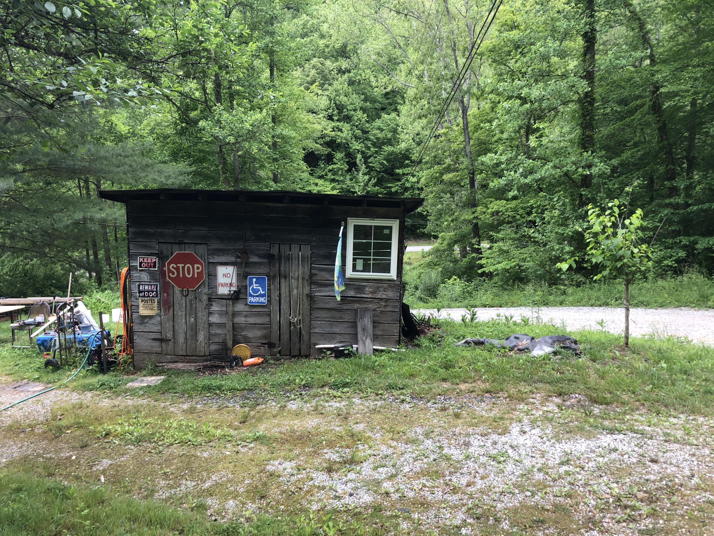 26 Bailey Branch Road Walker, KY 40997 - Photo 17 of 43 IMG_7106