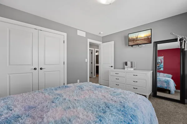 $699,900 | 855 Towne Drive Northeast, Byron, MN 55920