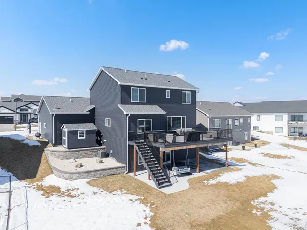 $699,900 | 855 Towne Drive Northeast, Byron, MN 55920
