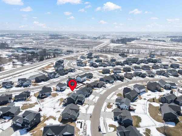 $699,900 | 855 Towne Drive Northeast, Byron, MN 55920