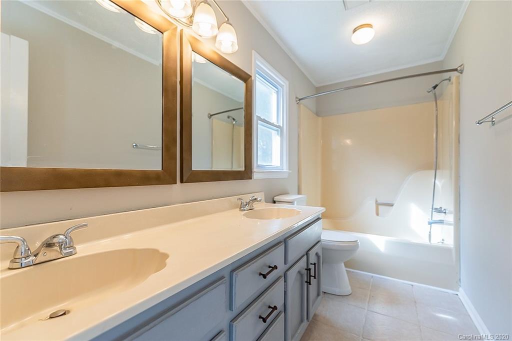 220 Mellon Road Belmont, NC 28012 - Photo 5 of 21