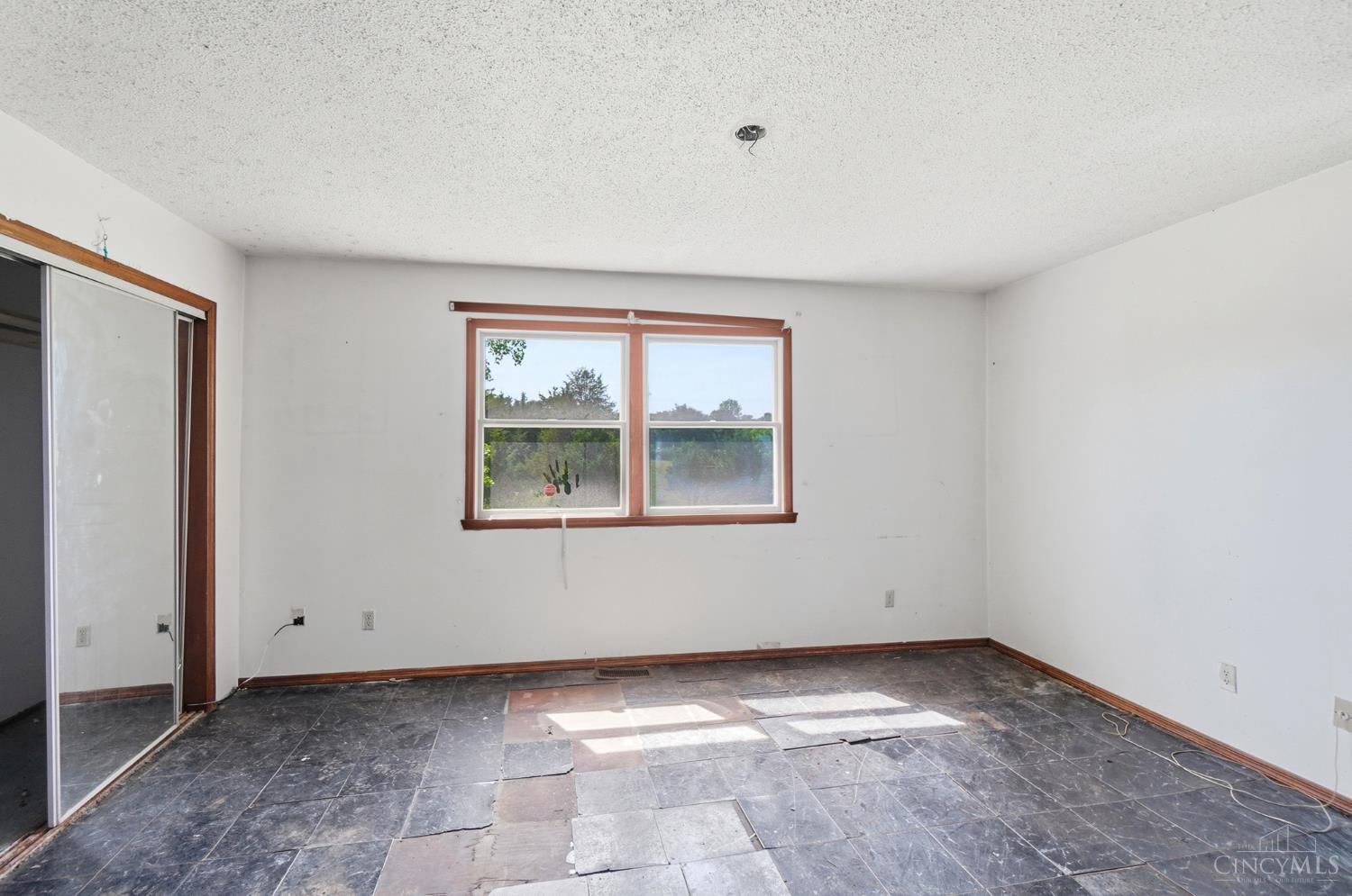 7190 Hetzler Road Middletown, OH 45042 - Photo 25 of 42