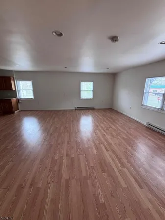 $1,500 | 49 Lakeside Boulevard, Unit 2, Hopatcong, NJ 07843